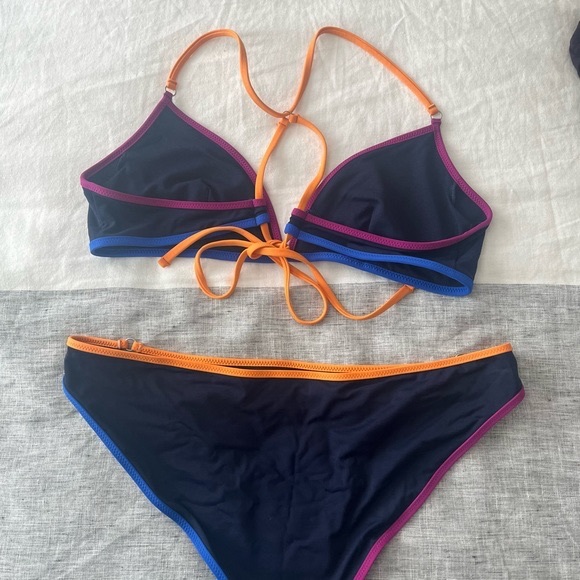 Athleta color block bikini NEVER WORN - Picture 7 of 8